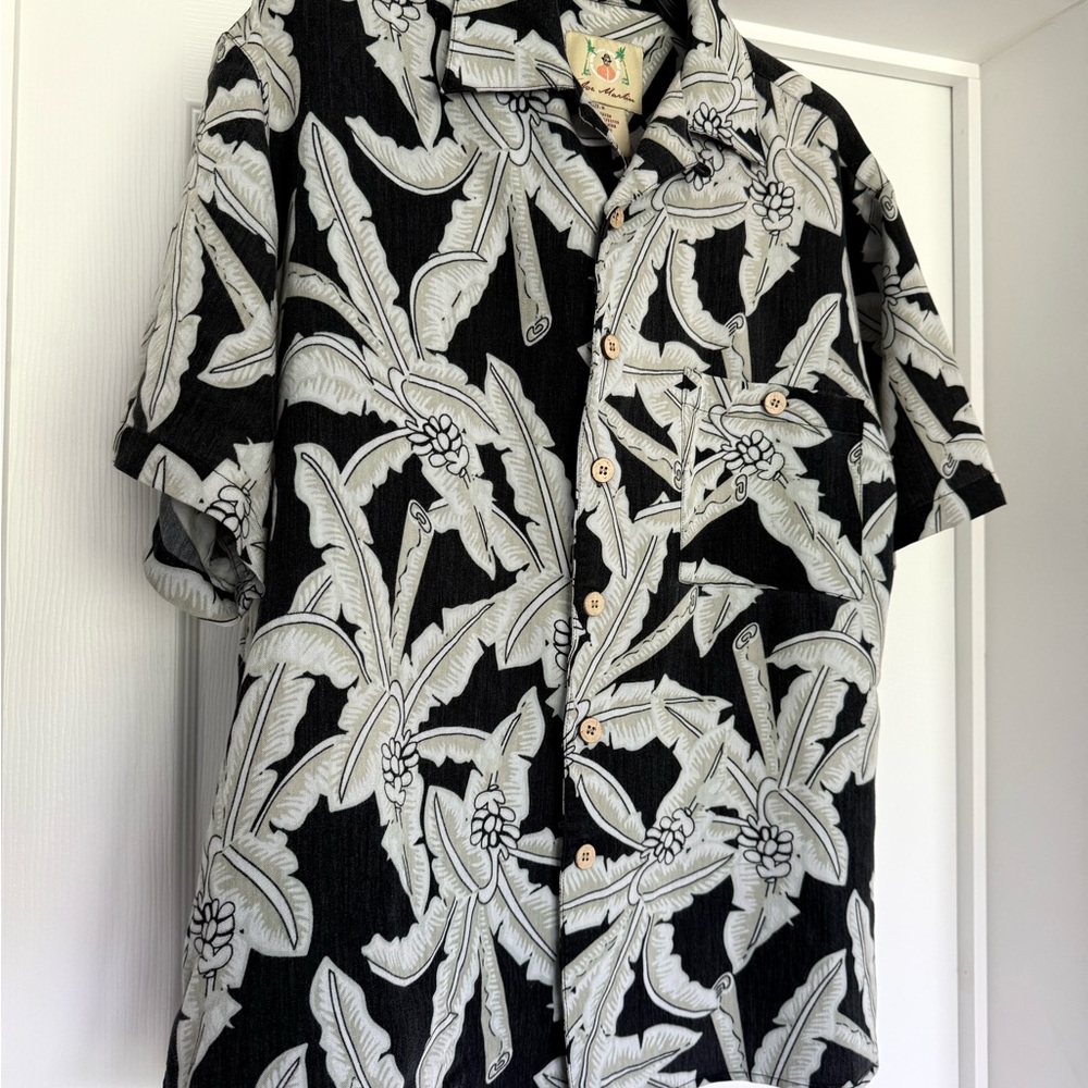 Tropical Leaf Print Joe Marlin Men's Shirt - Black and Gray